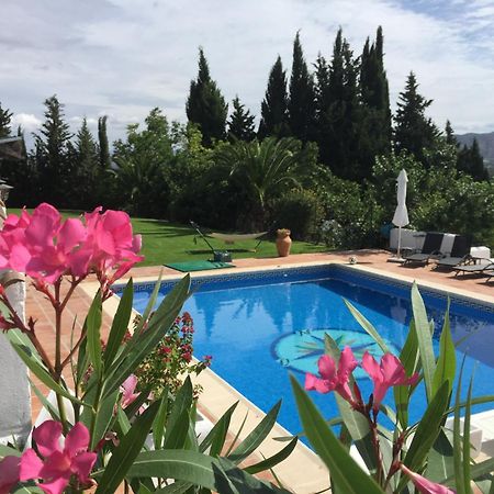 לינה וארוחת בוקר Alhaurín el Grande Cortijo Andaluz מראה חיצוני תמונה