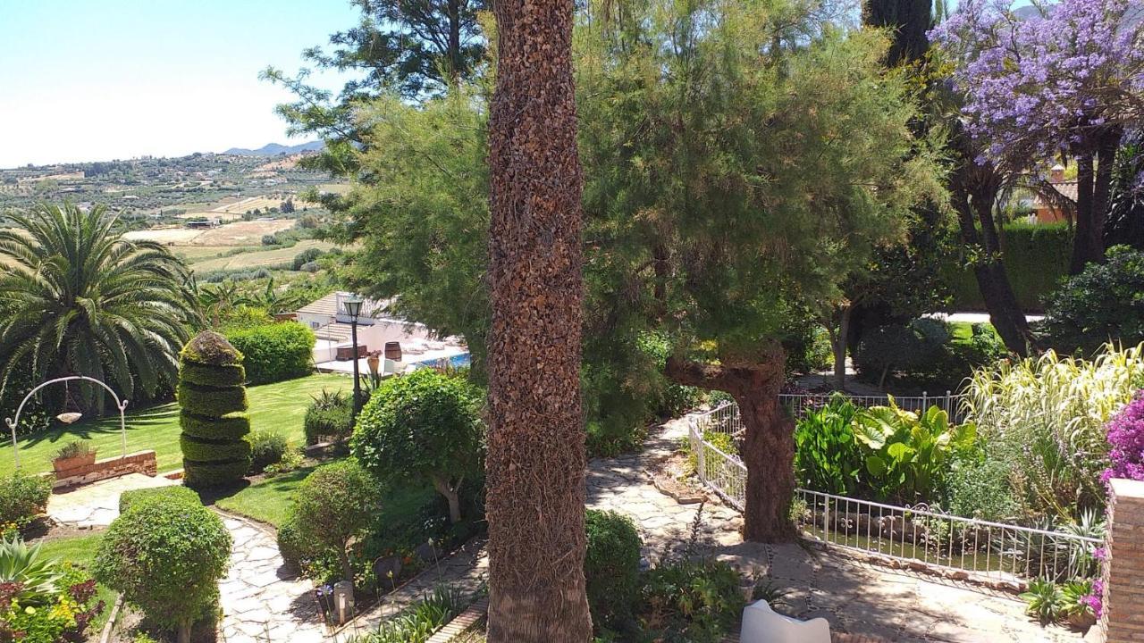 לינה וארוחת בוקר Alhaurín el Grande Cortijo Andaluz מראה חיצוני תמונה