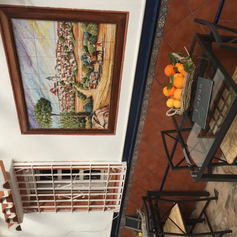 לינה וארוחת בוקר Alhaurín el Grande Cortijo Andaluz מראה חיצוני תמונה