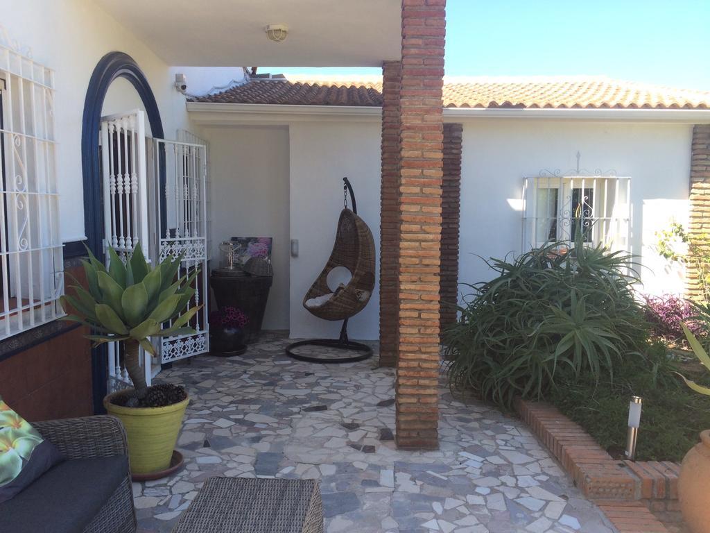 לינה וארוחת בוקר Alhaurín el Grande Cortijo Andaluz מראה חיצוני תמונה